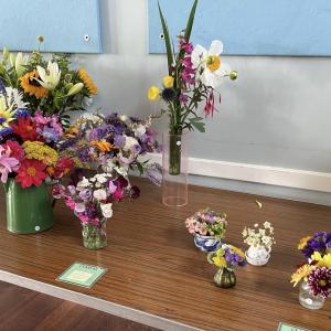  Colourful and Miniiature Arrangement